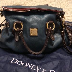 Dooney & Bourke pebble grain satchel